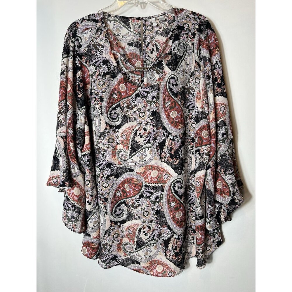 C EST 1946 (CATO) womens tunic flowy paisley print silver tone accent round neck